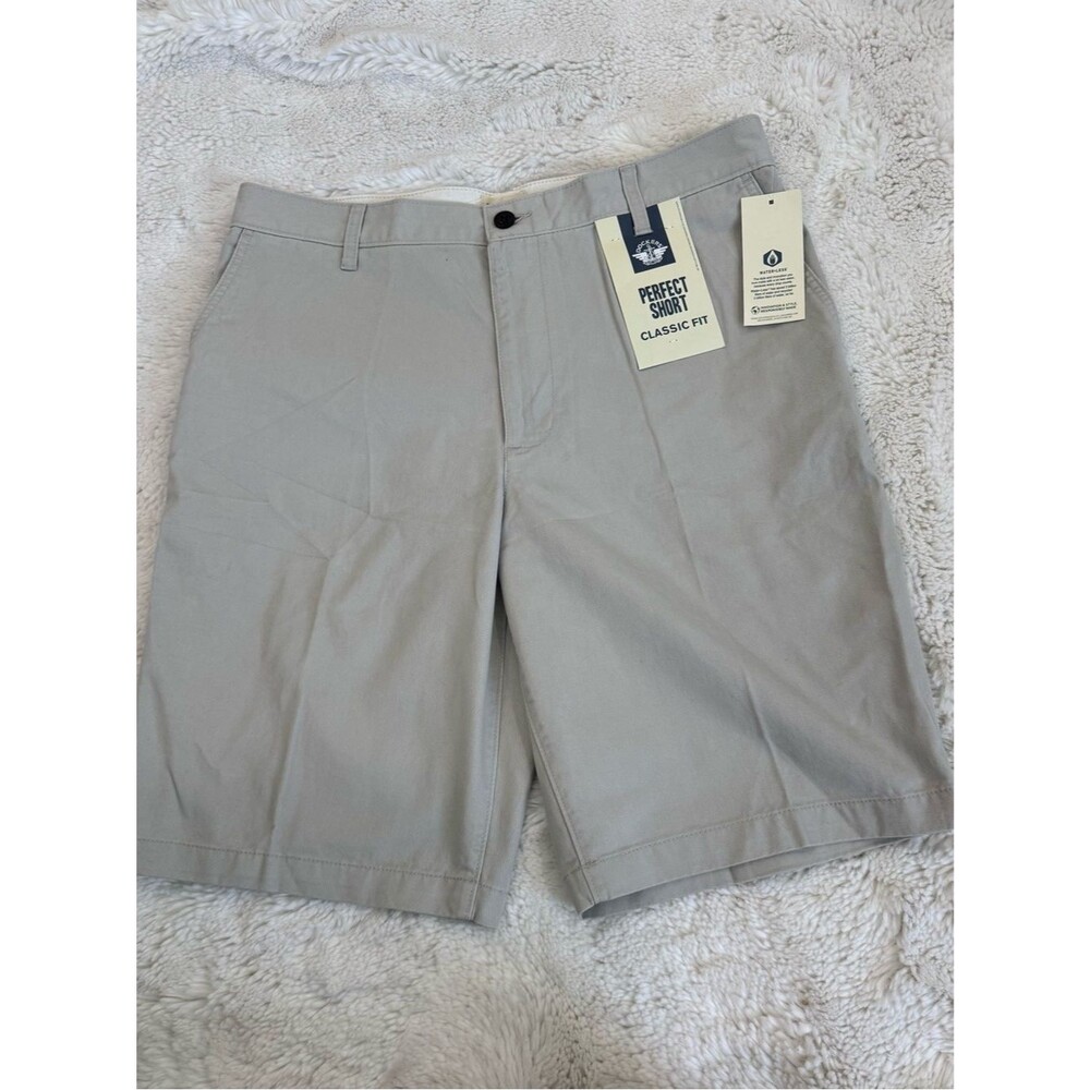 Dockers Classic Fit Perfect Short - NWT